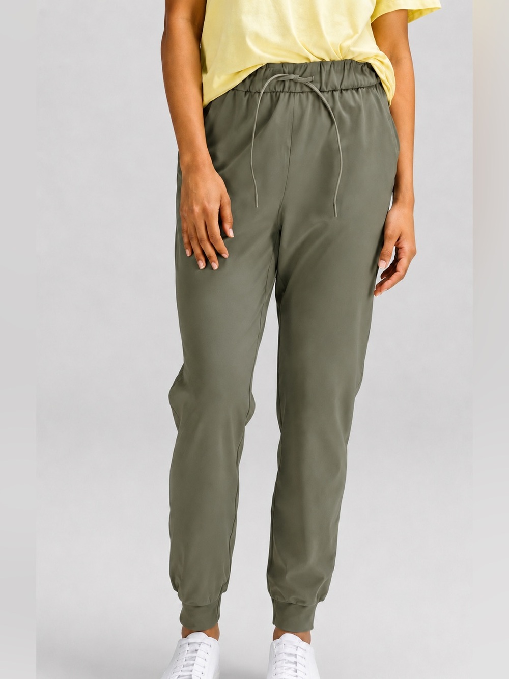 Lululemon Keep Moving olive green joggers, size 6, no drawstrings